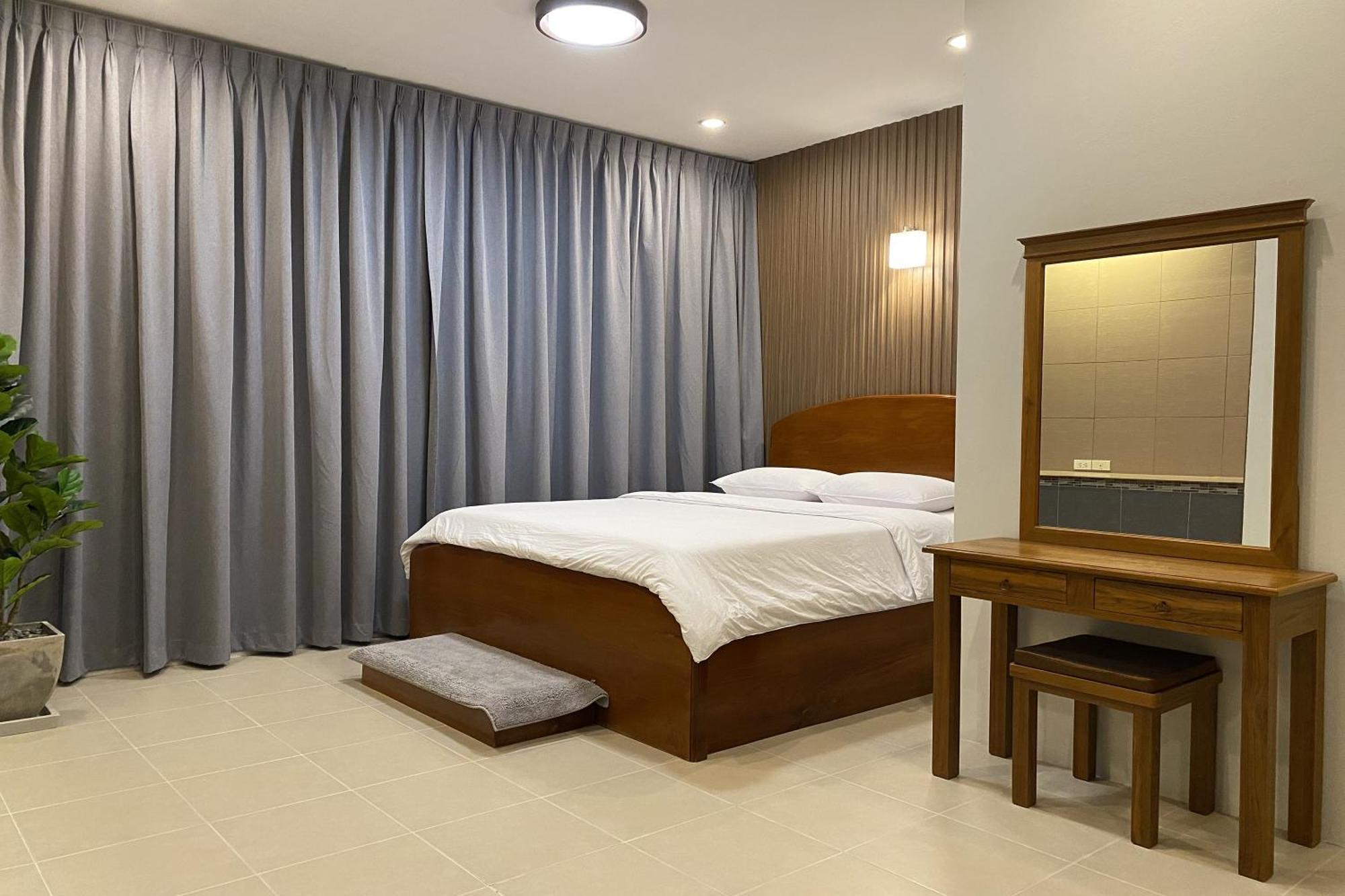 Sanaepatan Home Resort - เสน่ห์ป่าตาล โฮม รีสอร์ต Ban Buak Khang Zewnętrze zdjęcie