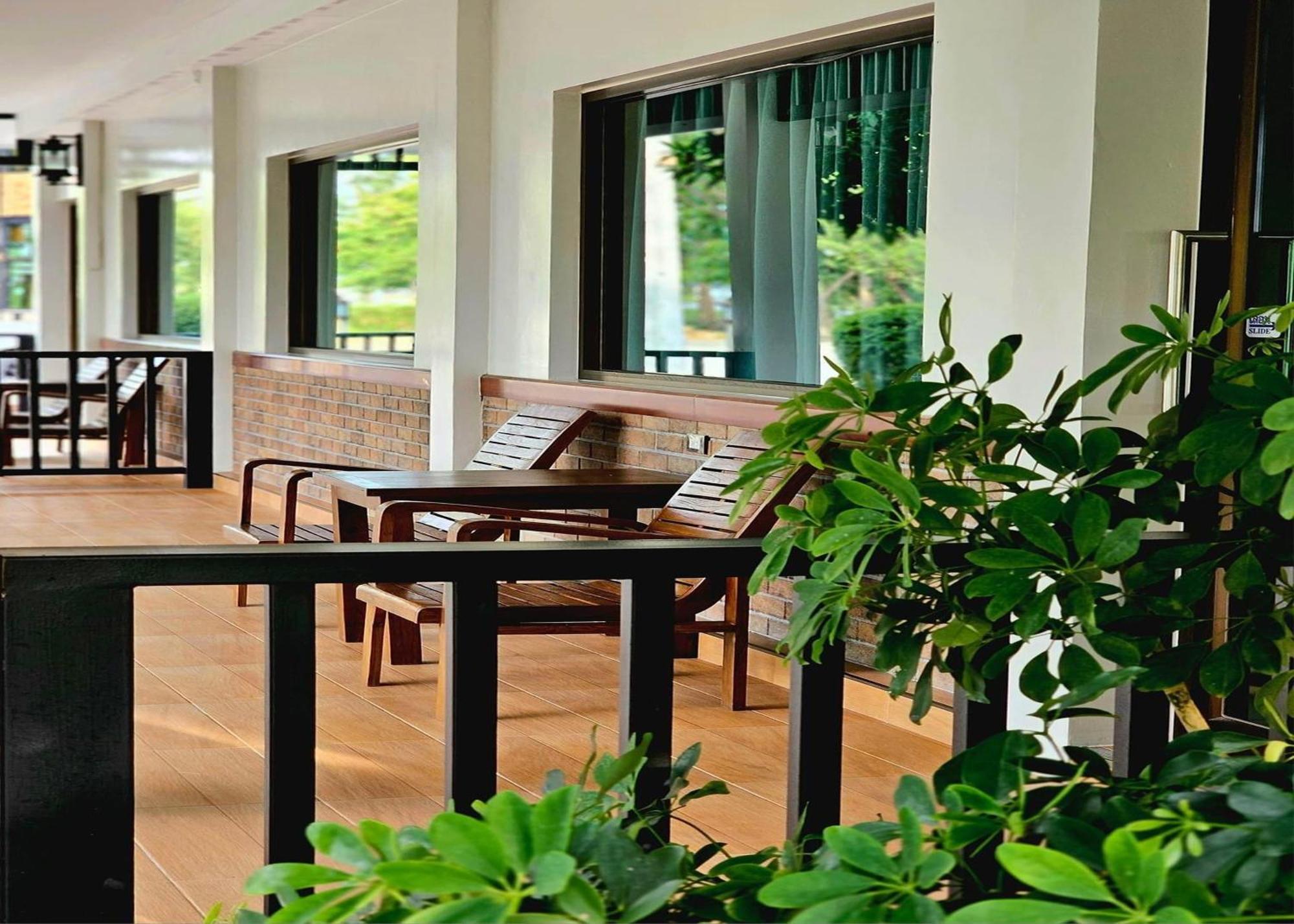 Sanaepatan Home Resort - เสน่ห์ป่าตาล โฮม รีสอร์ต Ban Buak Khang Zewnętrze zdjęcie